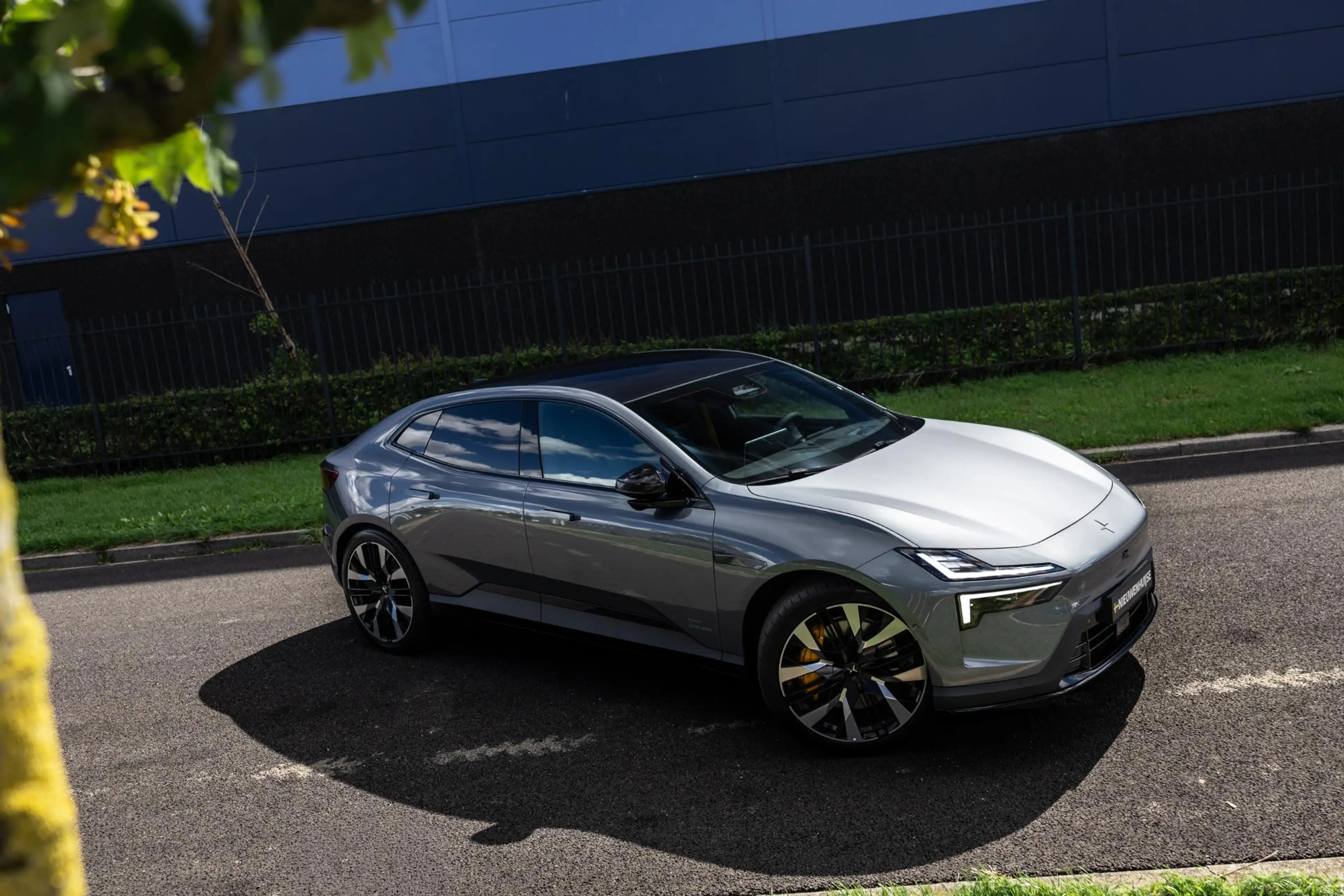 Polestar 4 Long Range Dual Motor Performance Prime 100 kWh MY — photo 14
