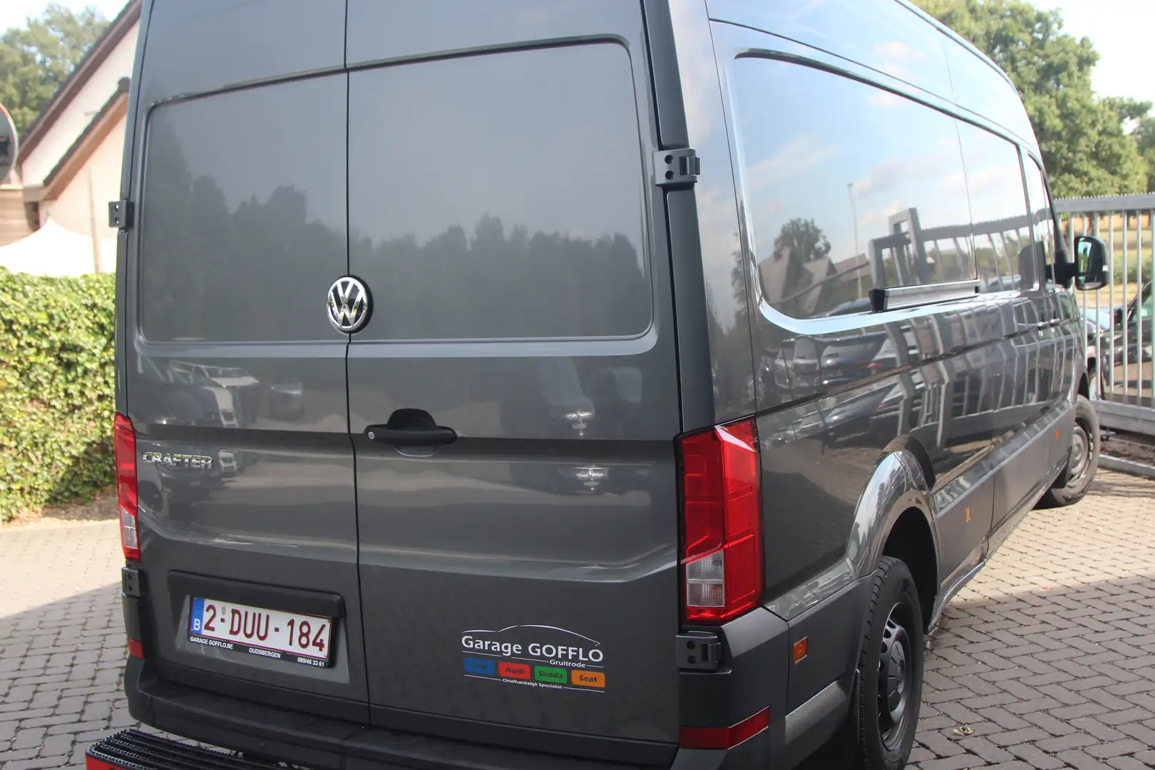 Volkswagen Crafter L4H3 2.0 TDI DSG - 195.500KM - 2023 Grijs - 2
