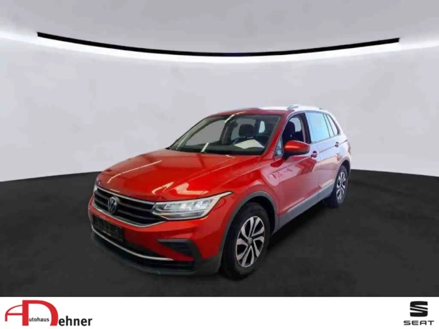 Volkswagen Tiguan Active Life 1.5 TSI DSG STANDHZ+KESSY+NAVI Klima Rot - 1