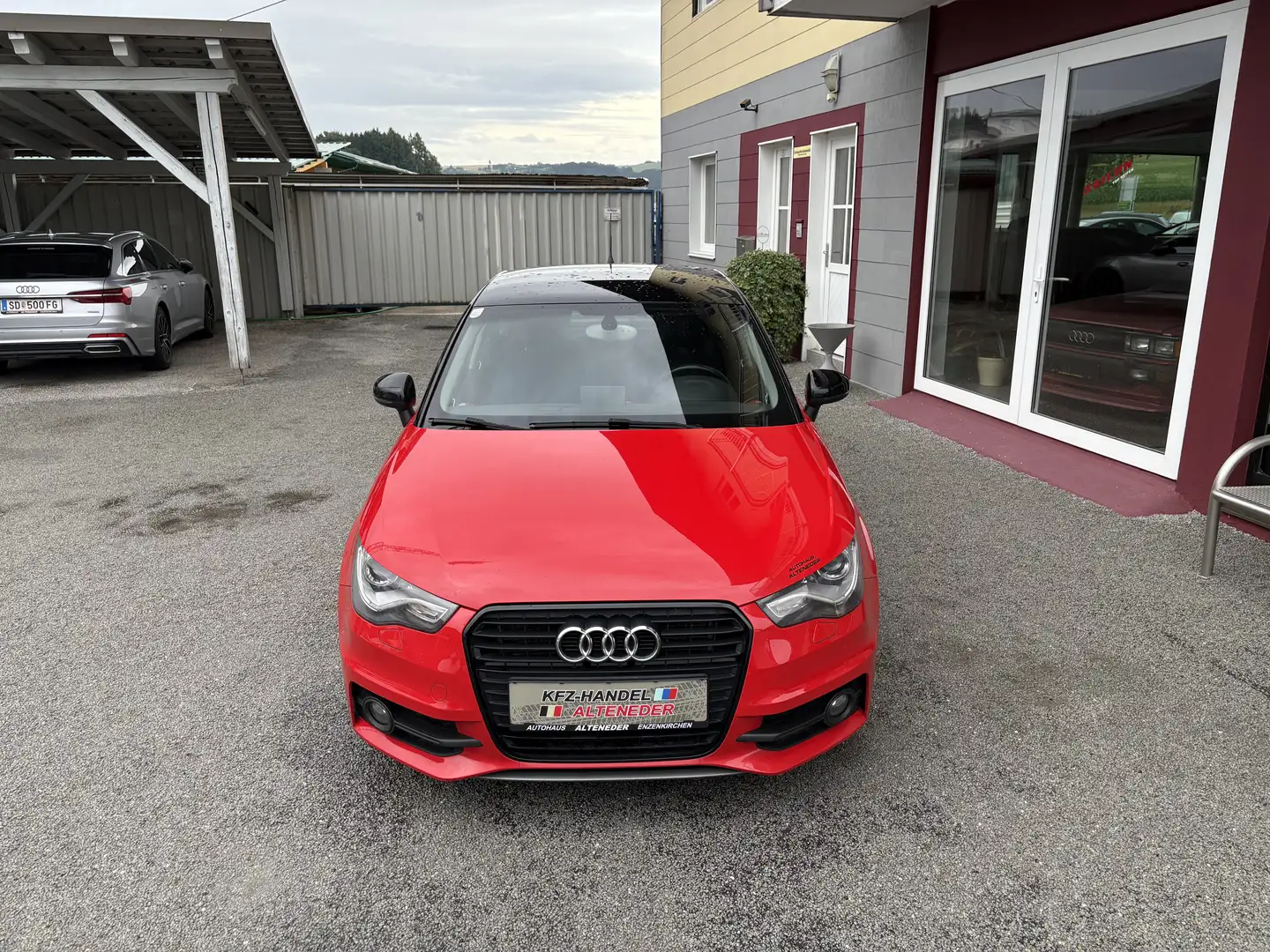Audi A1 SB 1,2 TFSI admired *MISANOROT|XENON* Rosso - 2