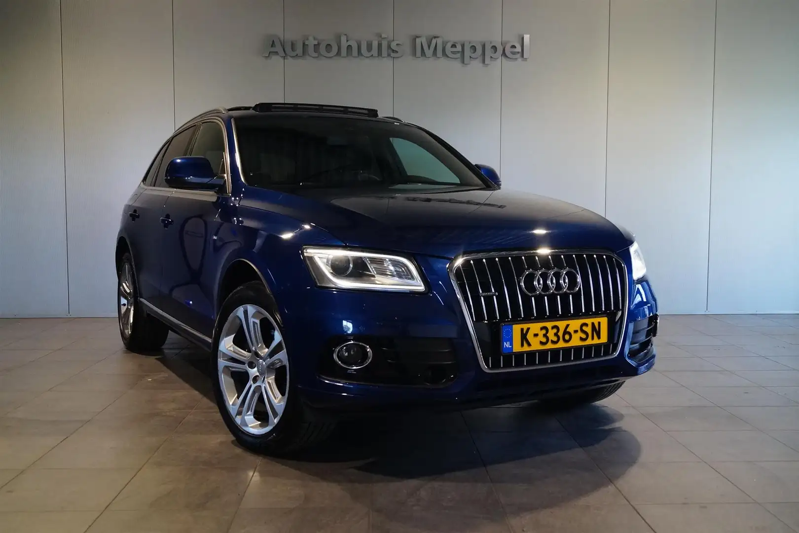 Audi Q5 2.0TFSi quattro S-Line Automaat | B&O | Panorama-d Blauw - 1
