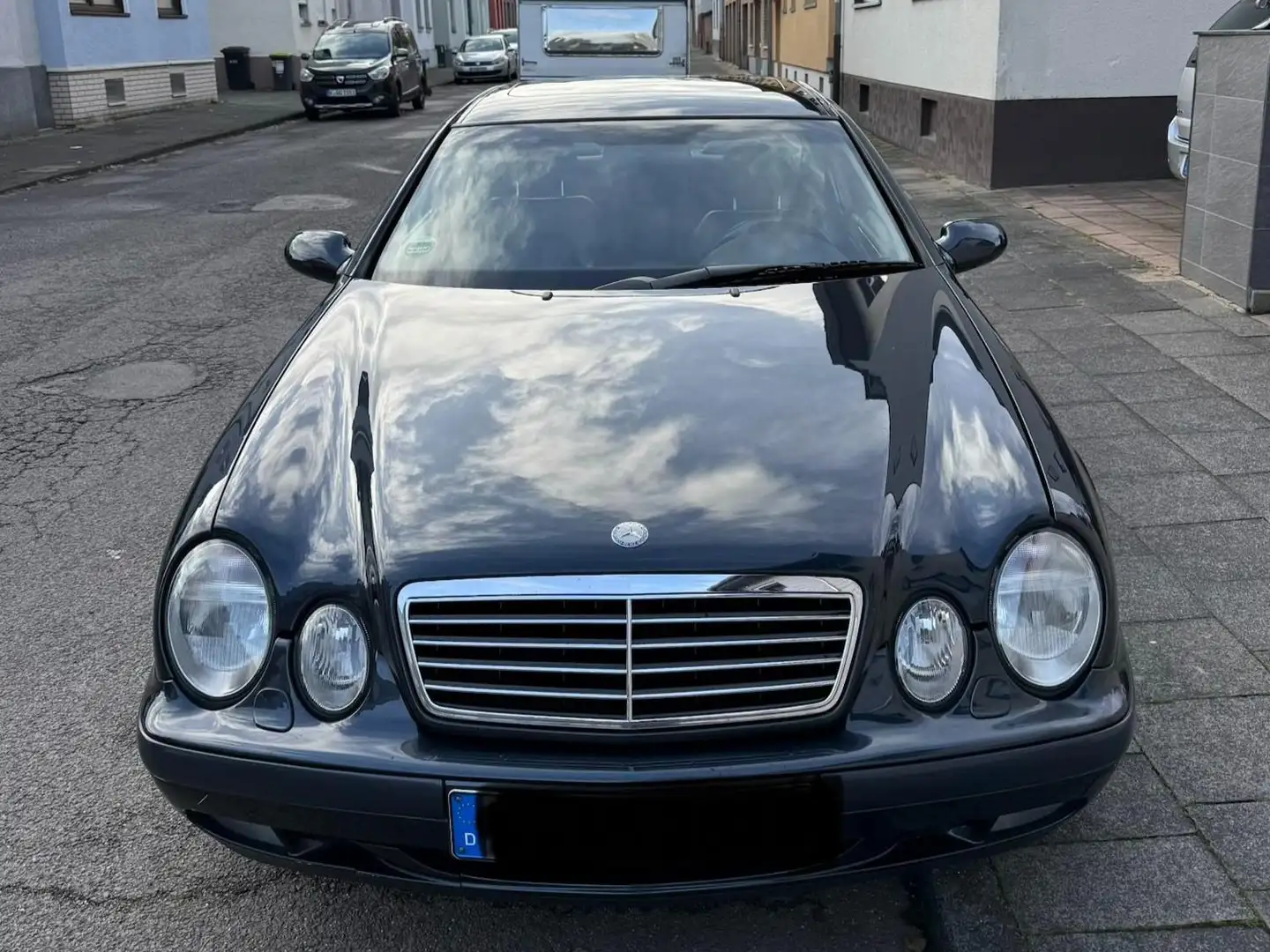 Mercedes-Benz CLK 320 Coupe Elegance Noir - 2