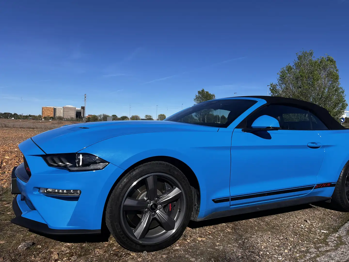 Ford Mustang Convertible 5.0 Ti-VCT GT Aut. - 1