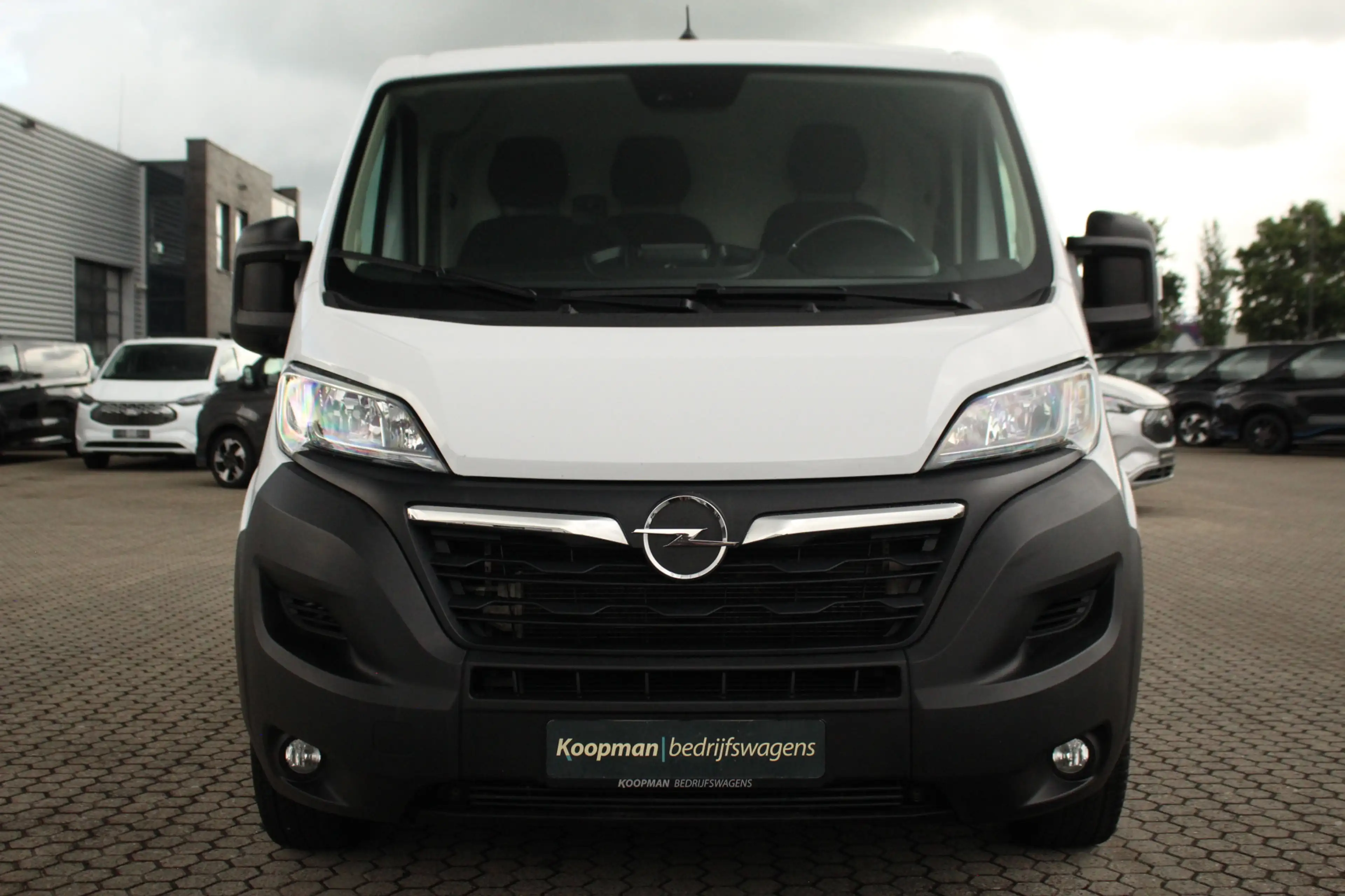 Opel Movano 2.2D 140pk L1H1 3.5t | Cruise | Carplay/Android | — photo 3