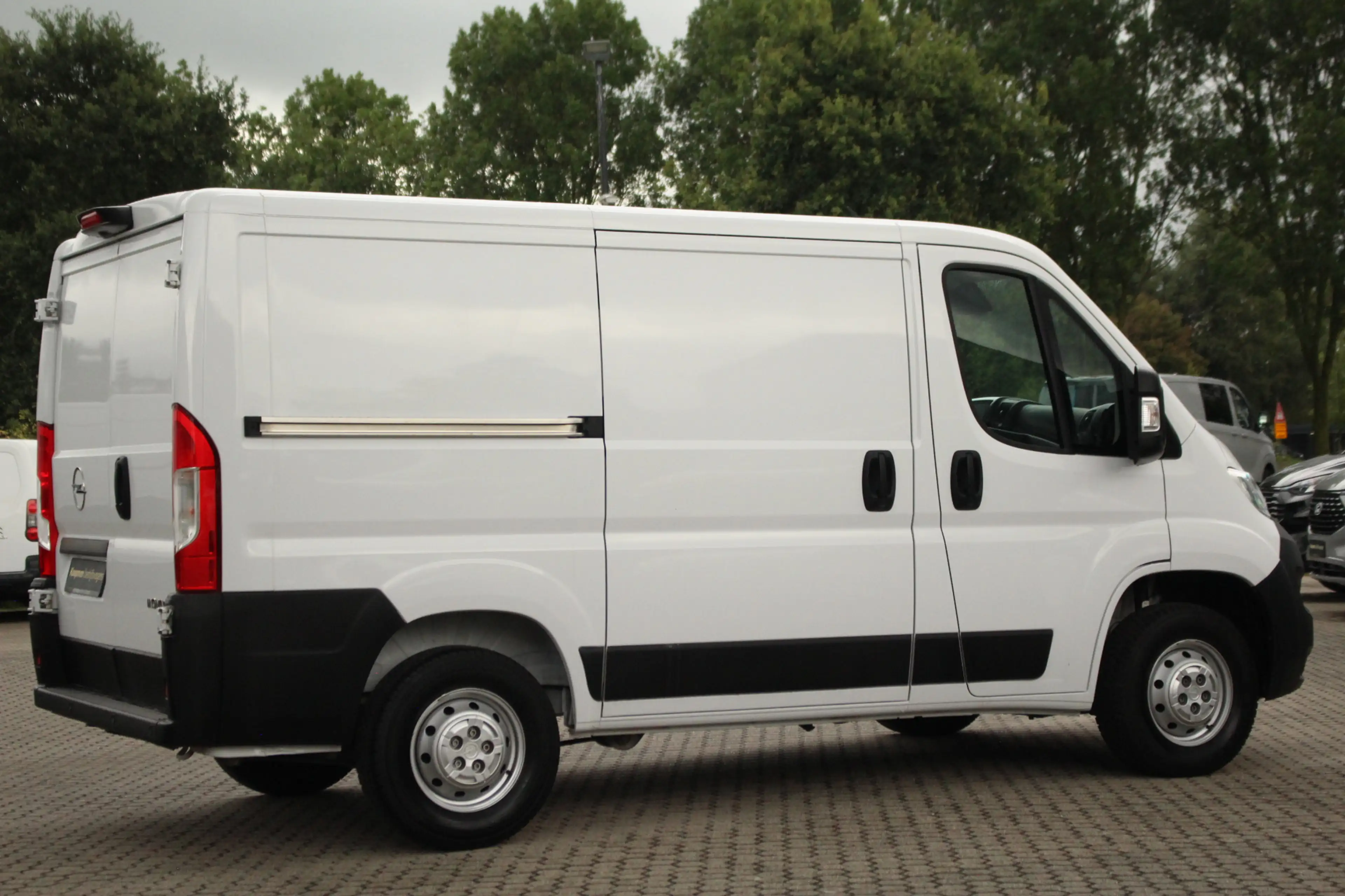 Opel Movano 2.2D 140pk L1H1 3.5t | Cruise | Carplay/Android | — photo 5