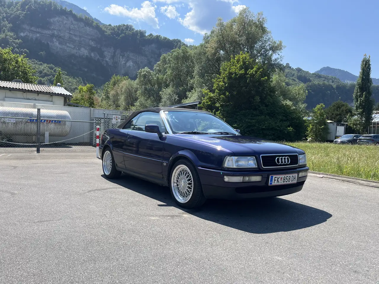 Audi Cabriolet 2,0 E, foto 10