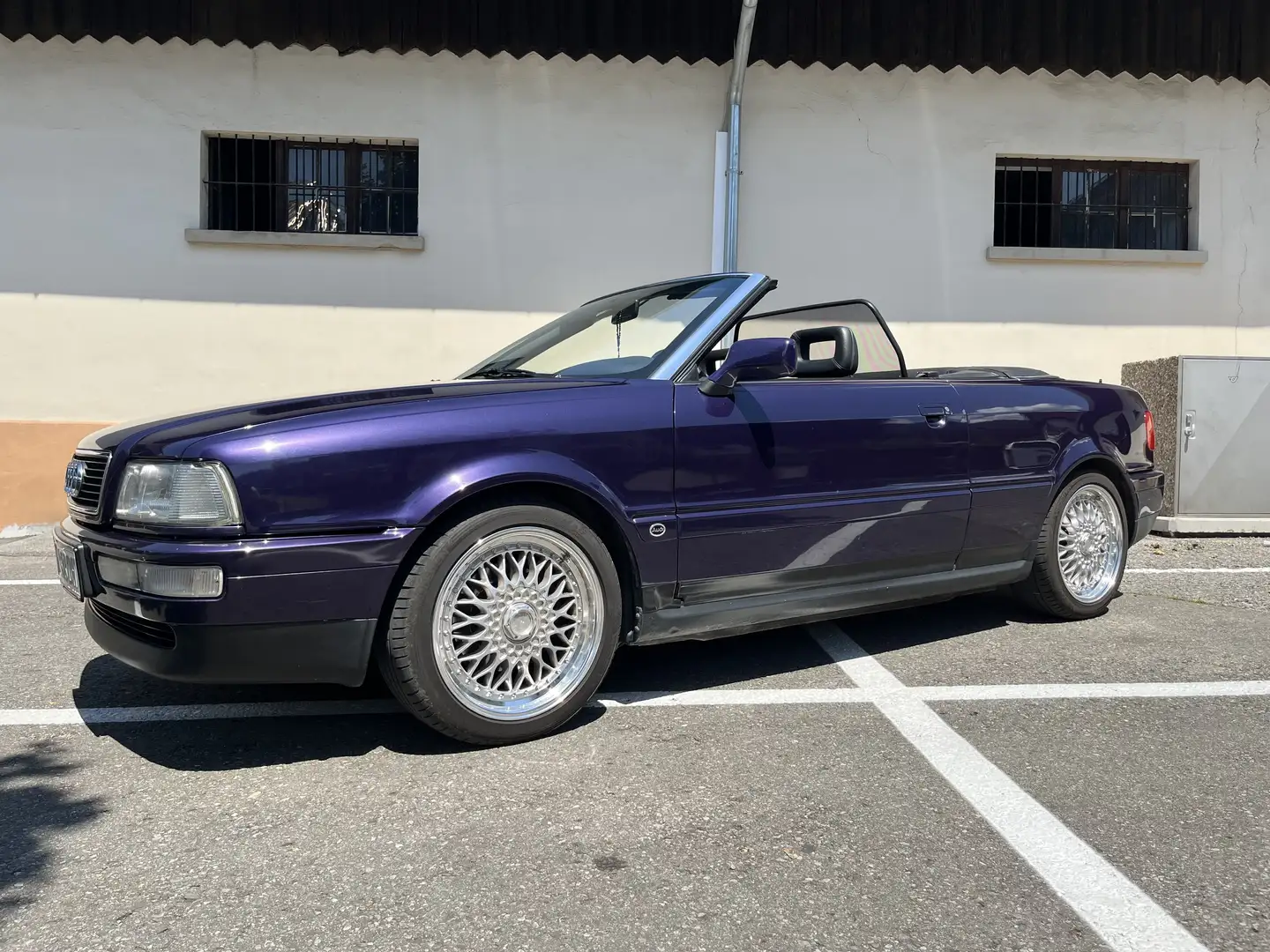 Audi Cabriolet 2,0 E - 1