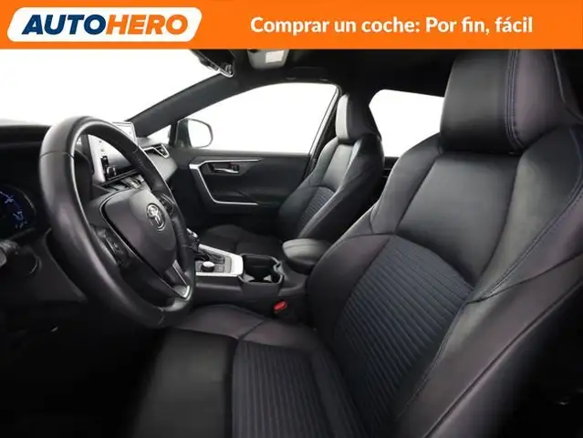 Toyota Rav4 view 11