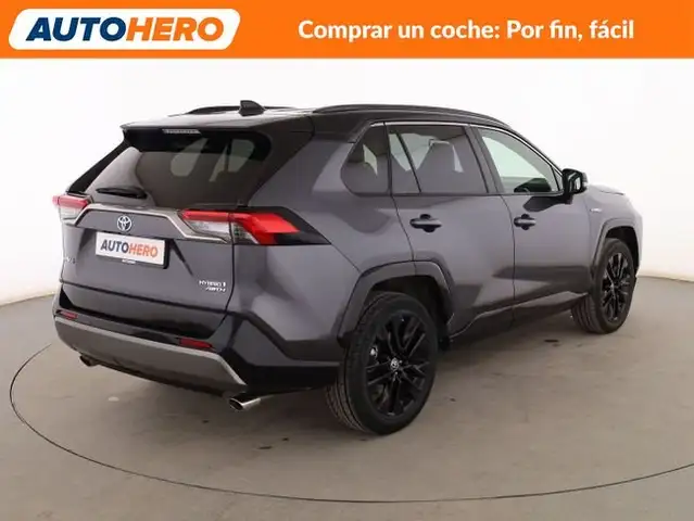 Toyota Rav4 view 6