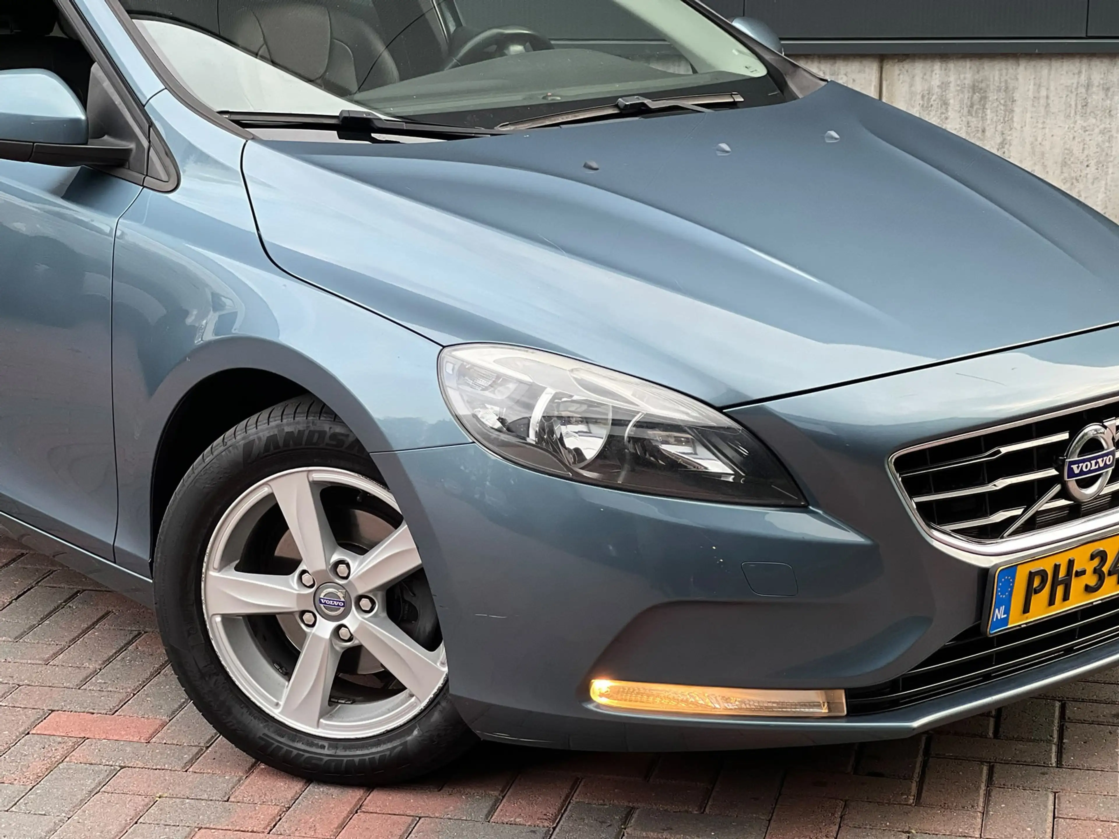 Volvo V40 1.6 D2 Summum * Navi * Cruise * Goed Onderhouden * — photo 11