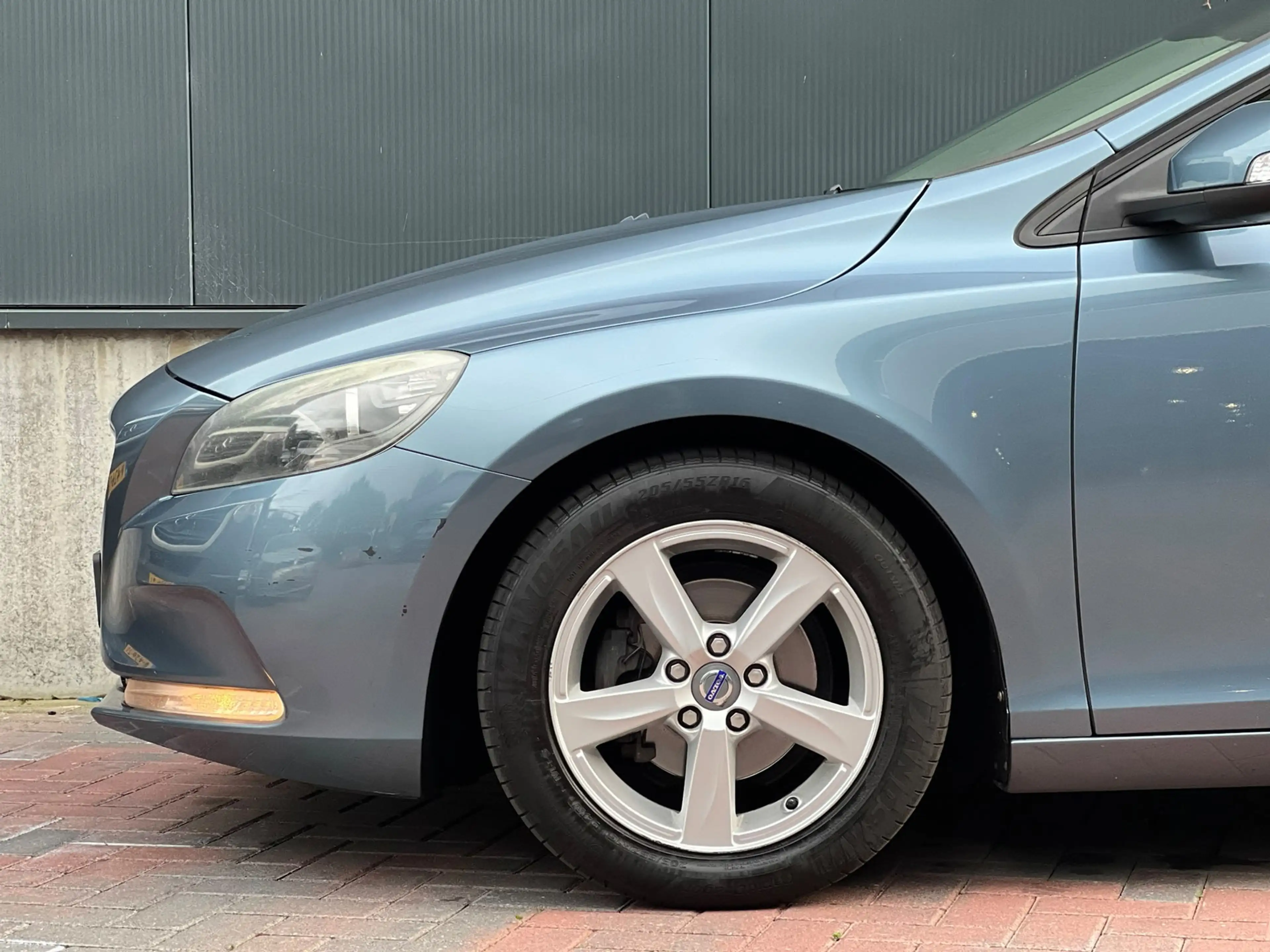 Volvo V40 1.6 D2 Summum * Navi * Cruise * Goed Onderhouden * — photo 9