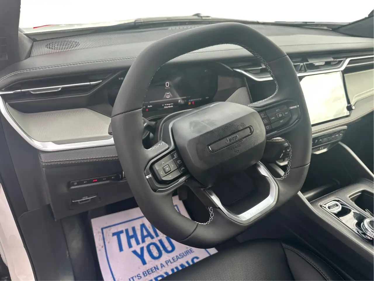 Jeep Cherokee снимка Jeep Cherokee