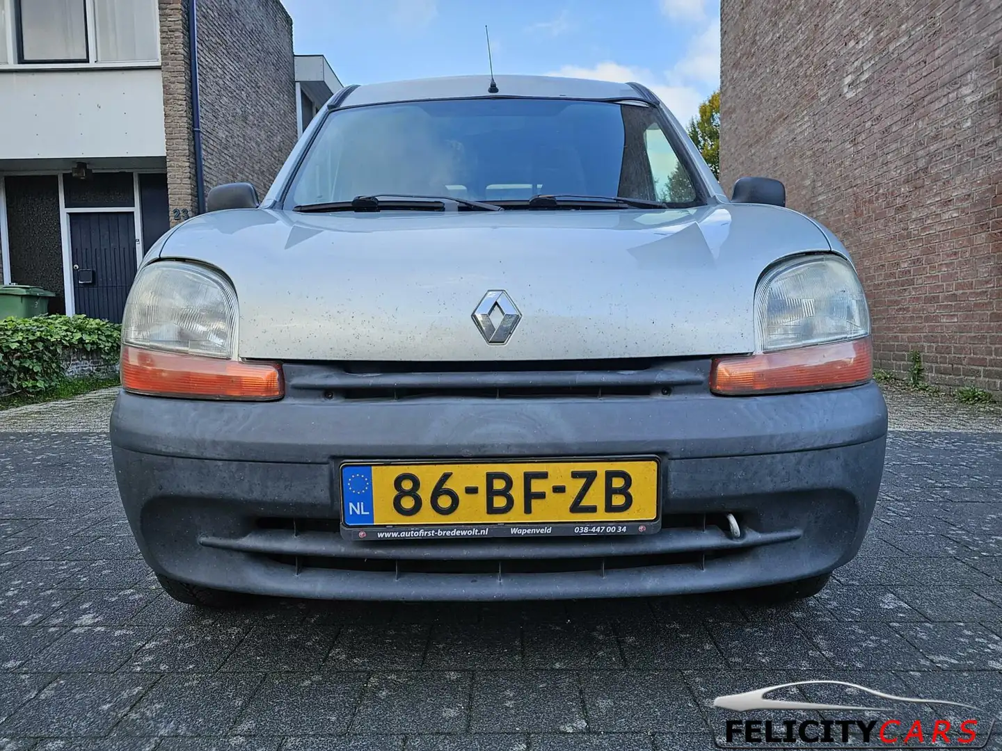 Renault Kangoo Express 1.5 dCi Confort met nieuwe apk nap - 2