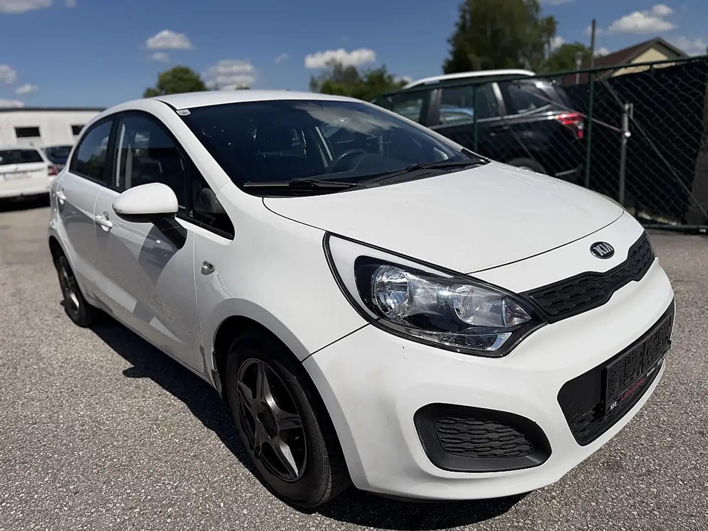 Kia Rio 1,2 CVVT Cool Weiß - 2