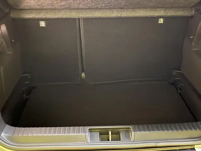 Renault Captur view 19