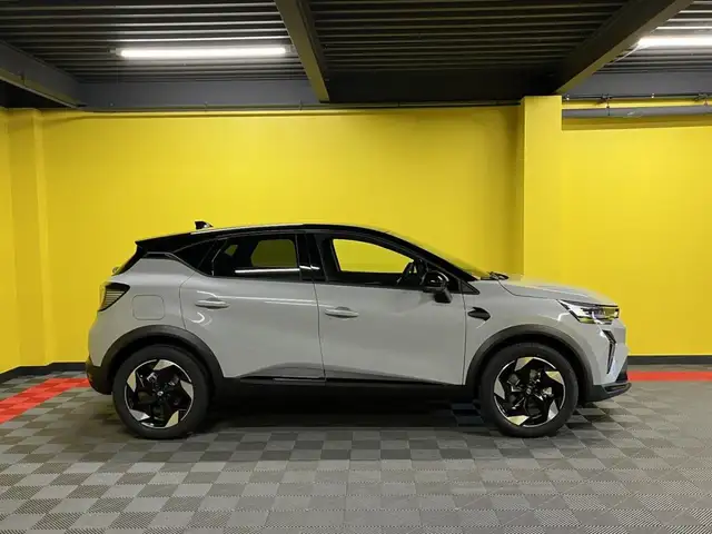 Renault Captur view 4