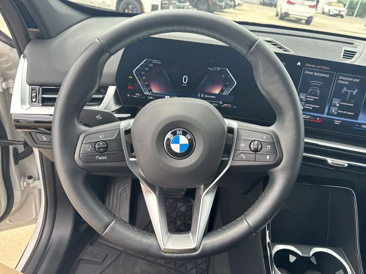 BMW X1 снимка BMW X1