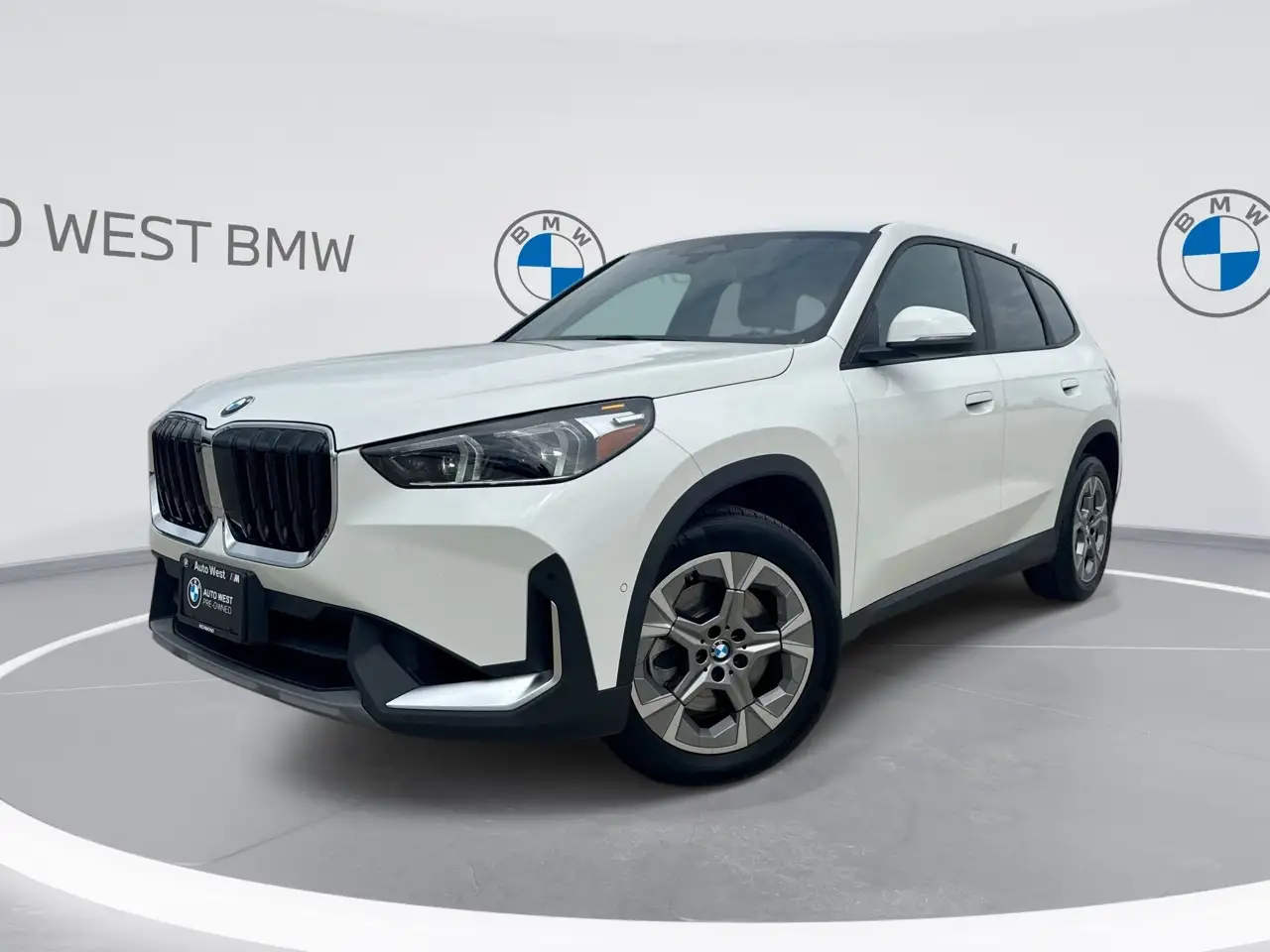 2023 BMW X1
