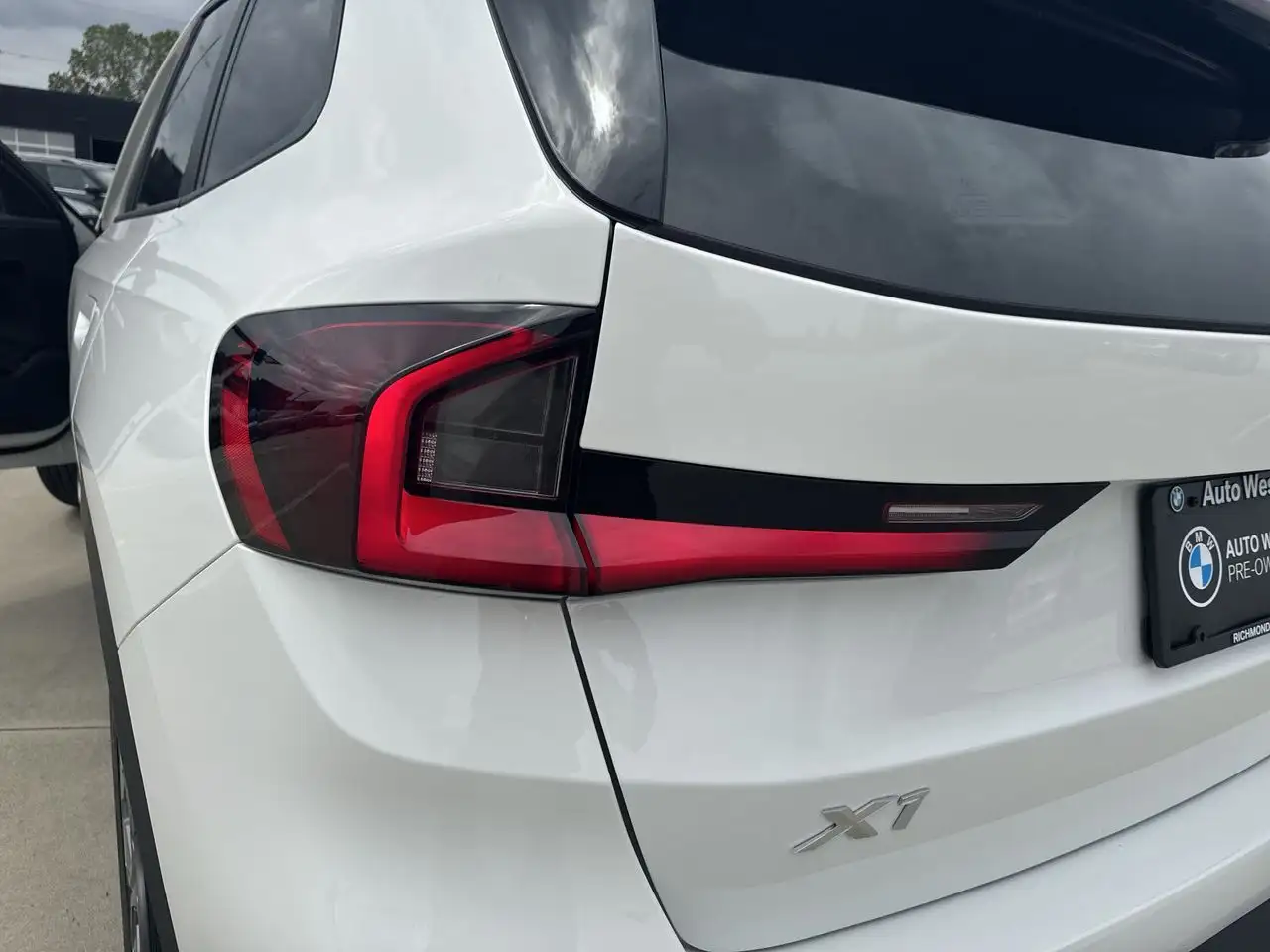 BMW X1 снимка BMW X1