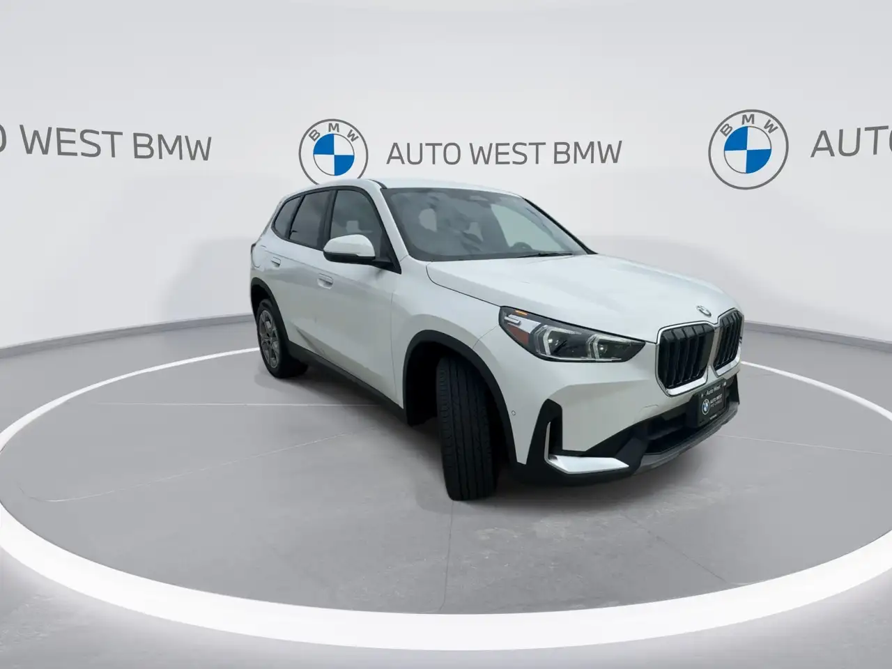 BMW X1 снимка BMW X1