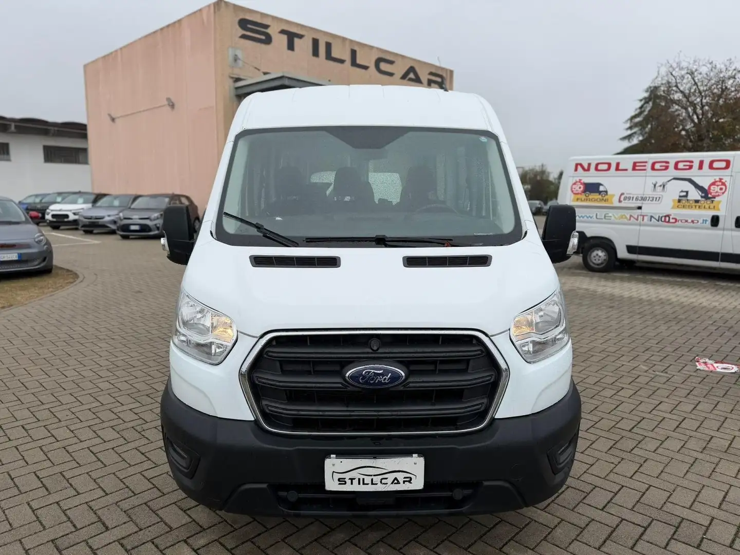 Ford Transit 9 POSTI automatico prezzo più iva Bianco - 2
