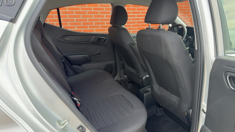 Hyundai i10 1.0 Comfort Smart Automaat 5 pers. Navigatie Camer — photo 10