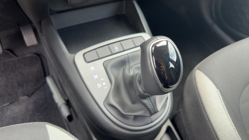 Hyundai i10 1.0 Comfort Smart Automaat 5 pers. Navigatie Camer — photo 22