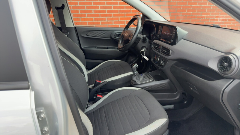 Hyundai i10 1.0 Comfort Smart Automaat 5 pers. Navigatie Camer — photo 8