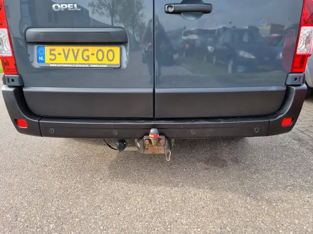 Opel Movano view 14
