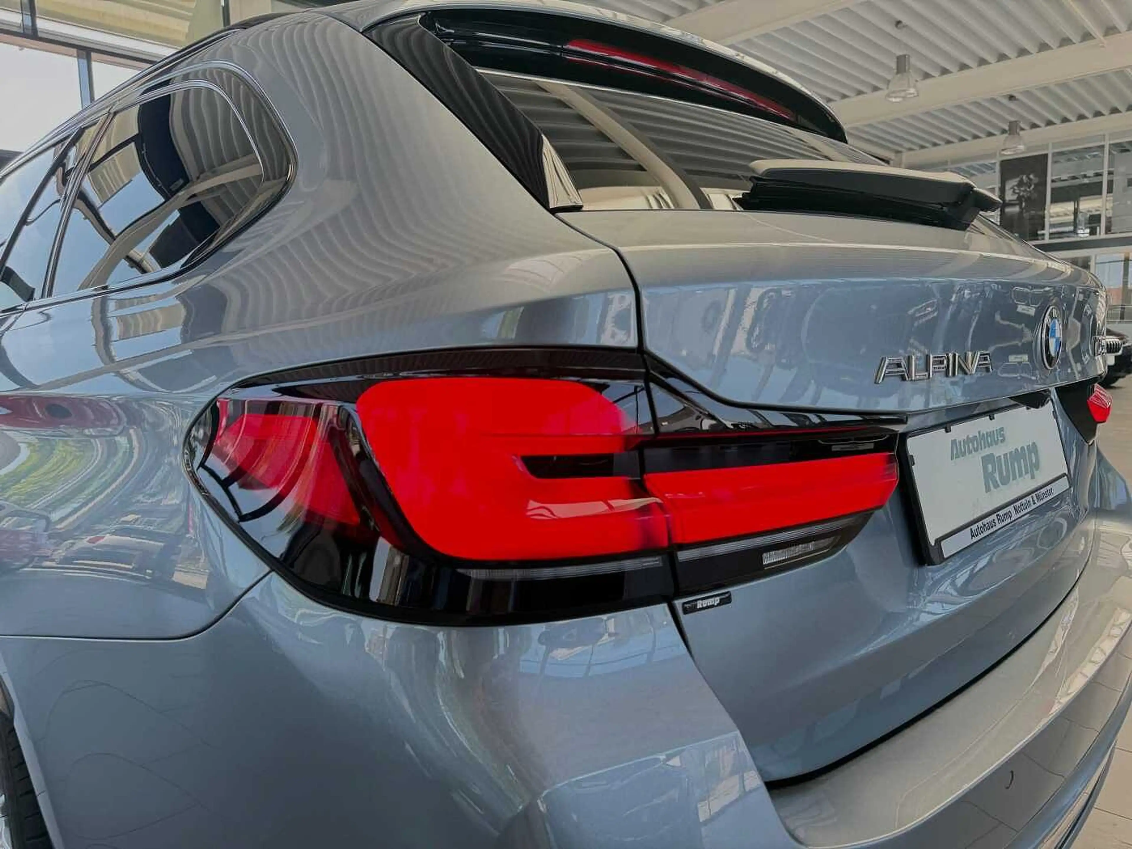 Alpina D5 Touring S Allrad — photo 8