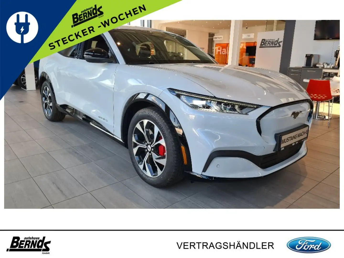 Ford Mustang Mach-E AWD 99kWH R-KAMERA SYNC4 NAVI LED ALLRAD LEDER Weiß - 1