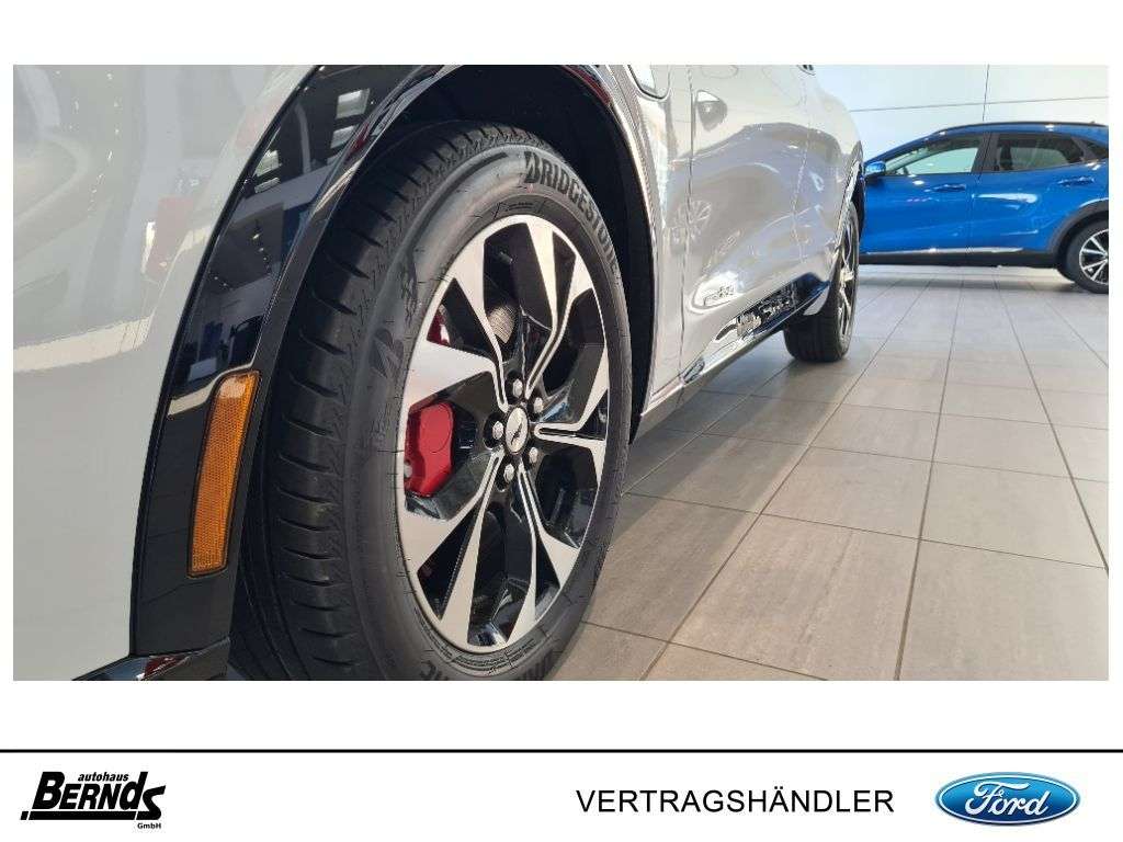 Ford Mustang Mach-E