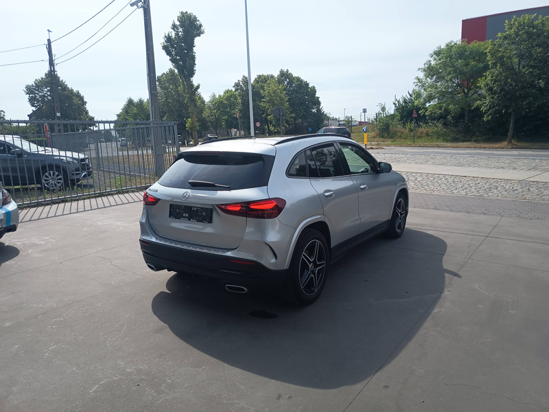 Mercedes-Benz GLA 180 AMG&Nacht-pakket Keyless Pano Head-up 360°cam Memory — photo 7