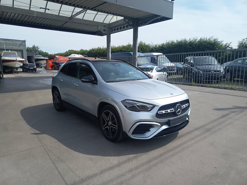 Mercedes-Benz GLA 180 AMG&Nacht-pakket Keyless Pano Head-up 360°cam Memory — photo 4