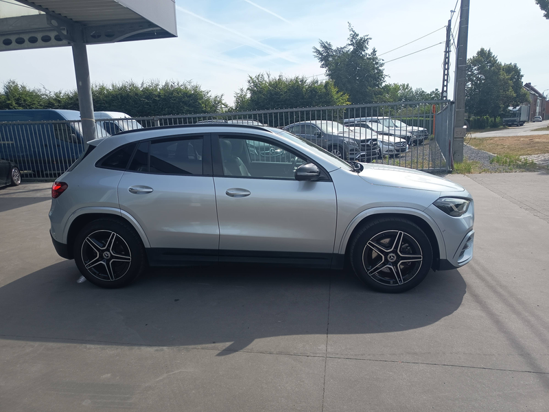 Mercedes-Benz GLA 180 AMG&Nacht-pakket Keyless Pano Head-up 360°cam Memory — photo 5