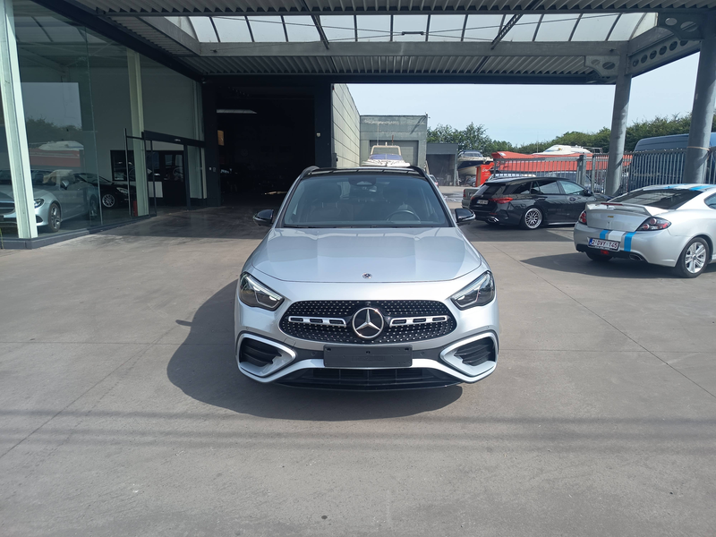 Mercedes-Benz GLA 180 AMG&Nacht-pakket Keyless Pano Head-up 360°cam Memory — photo 3