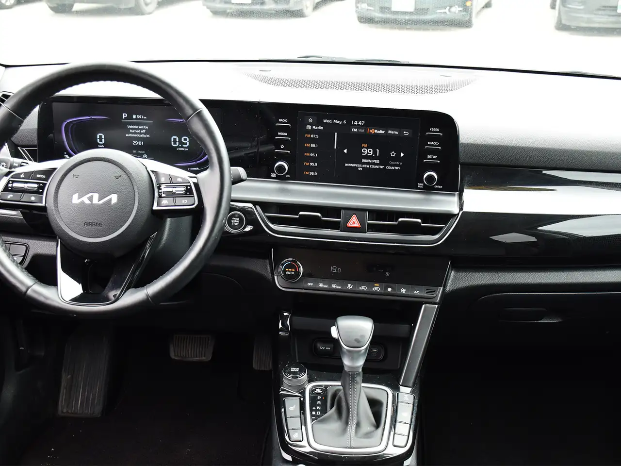 Kia Seltos снимка Kia Seltos