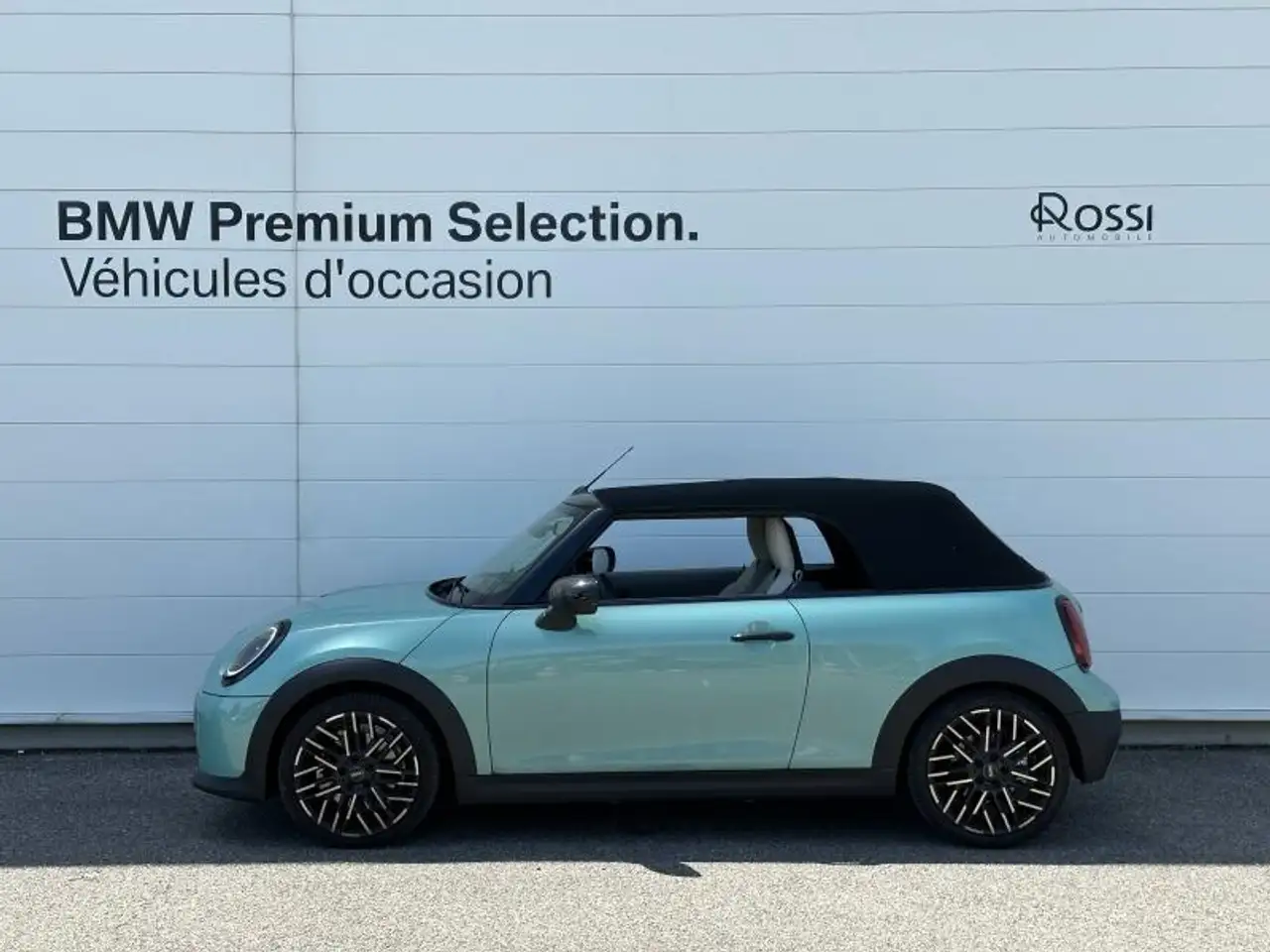 MINI Cooper Cabrio 2026 — фото 14