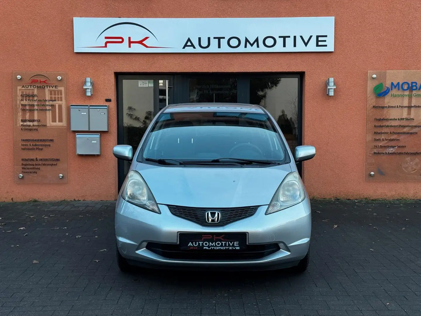 Honda Jazz 1.2 Trend Silber - 1