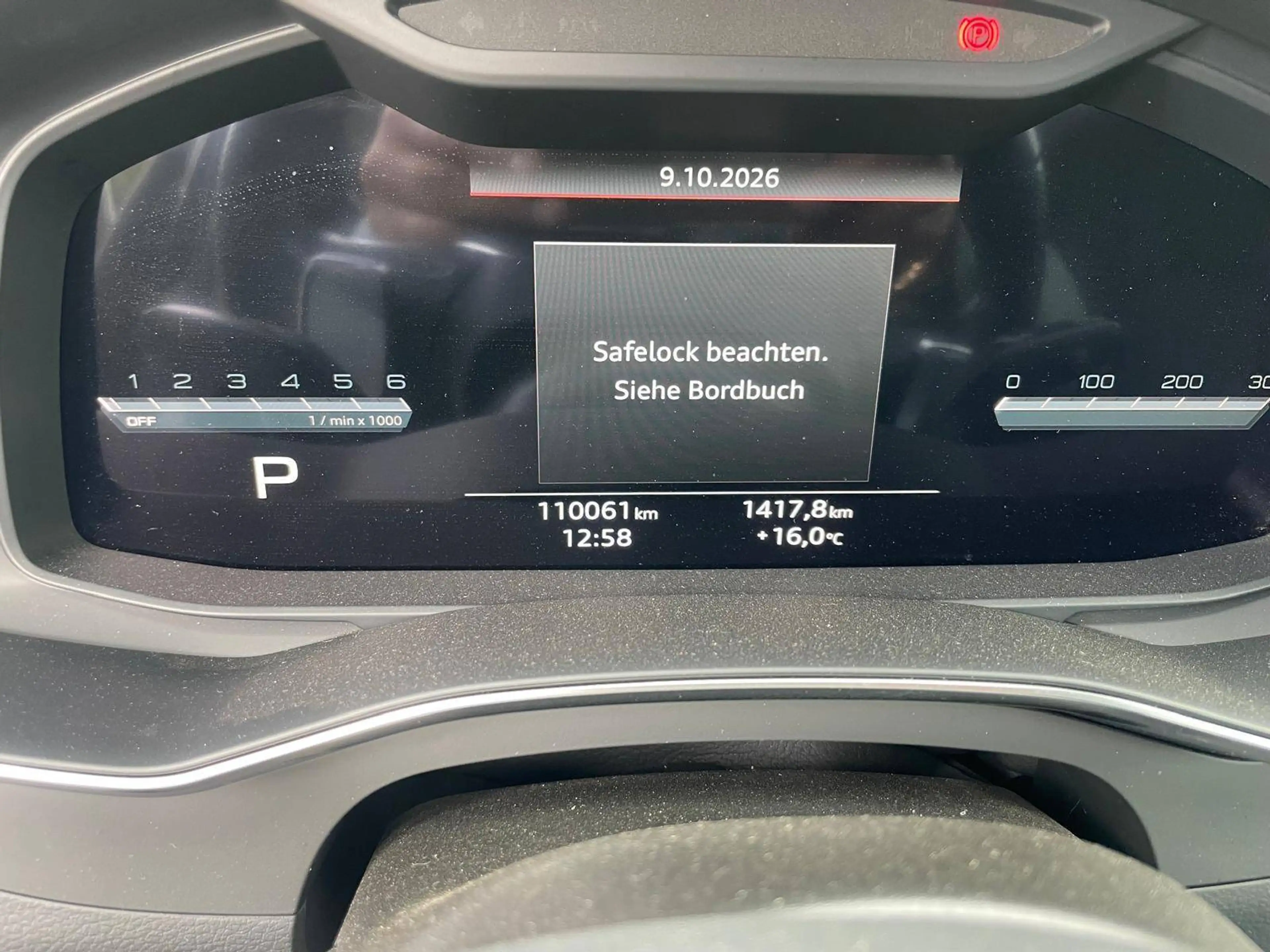 Audi S6 — photo 12
