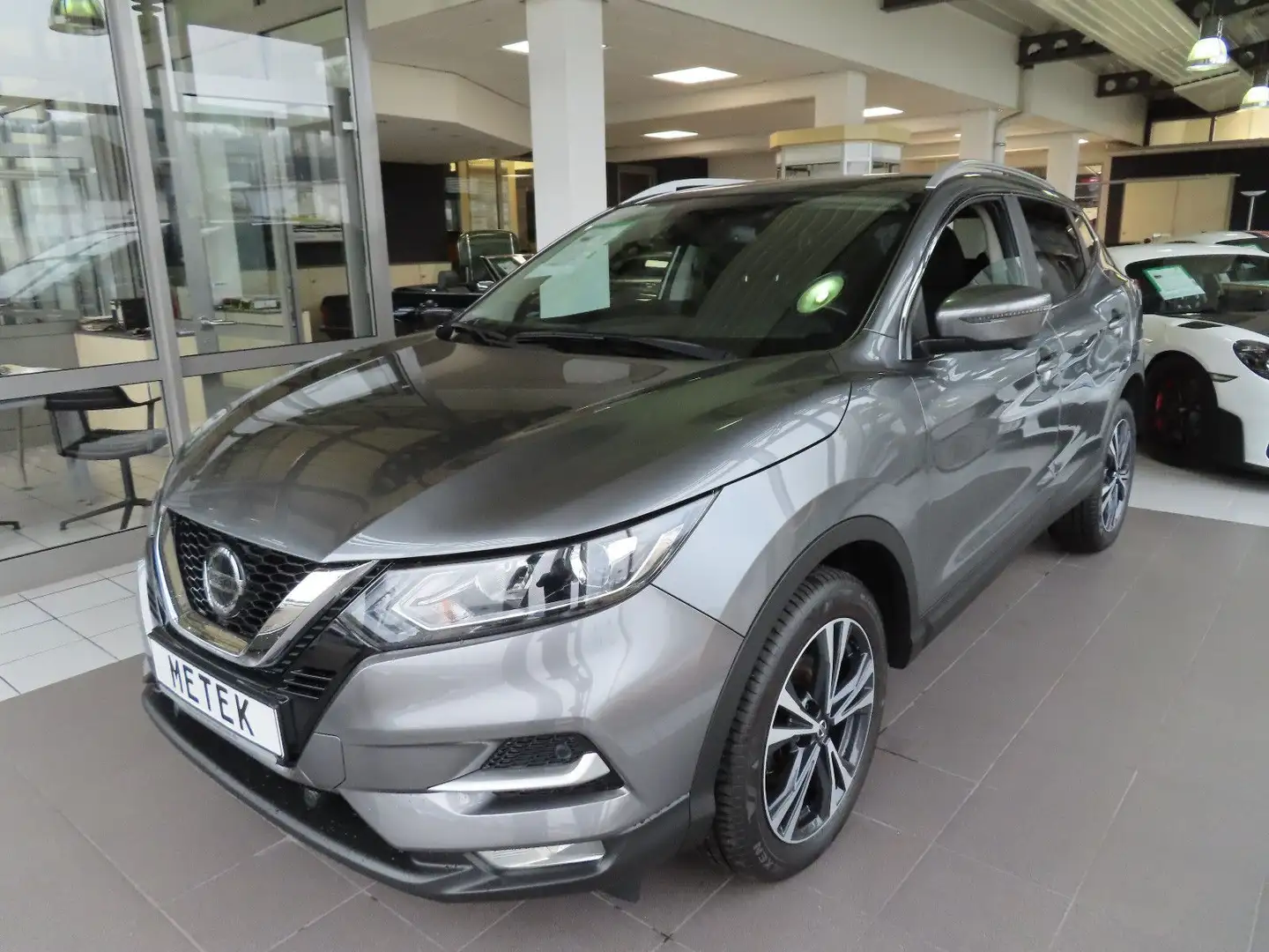 Nissan Qashqai Zama AUT. NAVI PANO Gris - 1