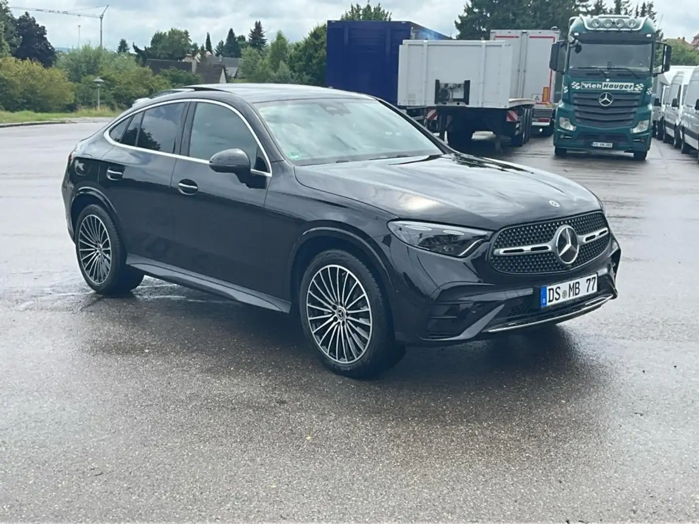 Mercedes-Benz GLC 200 d 4M Coupe +AMG+SHZ+MEMORY+NAVI+AMBIENTE Schwarz - 2