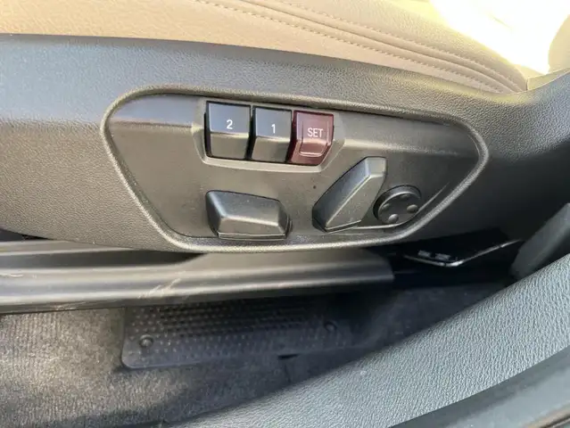 BMW X1 view 11