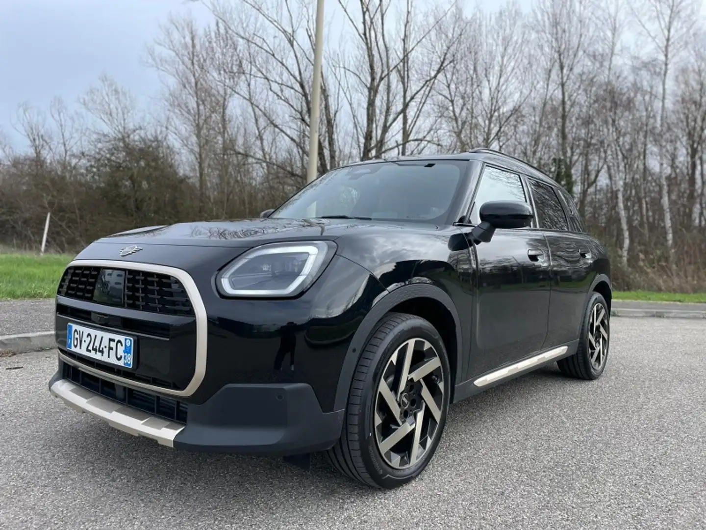 MINI Countryman C C 170ch Favoured DKG7 - 1