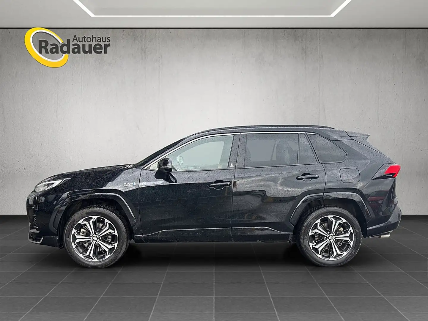 Suzuki Across 2,5 PHEV E-Four Flash CVT Schwarz - 2