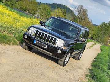 Commander 3.0 CRD DPF Automatik Limited