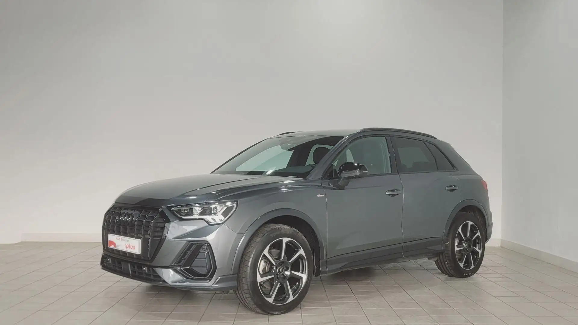 Audi Q3 35 TFSI Black line S tronic - 1