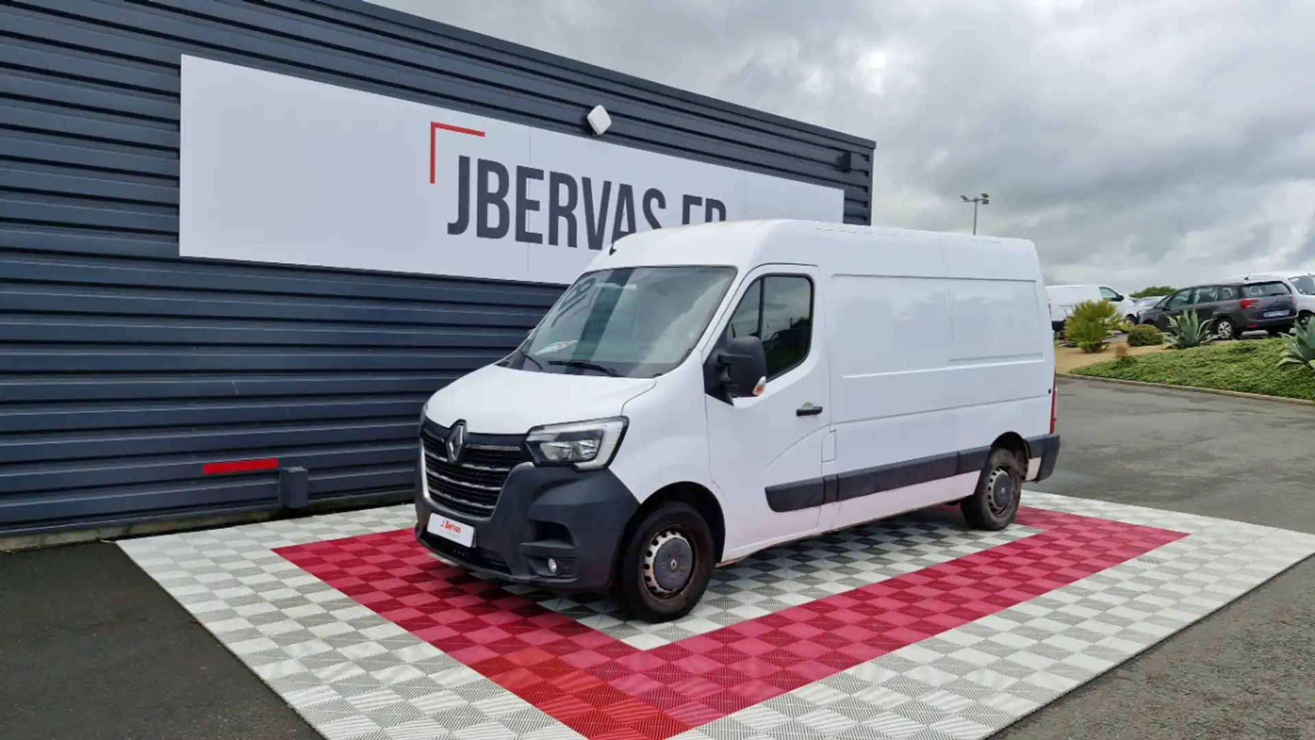 Renault Master trac f3300 l2h2 dci 135 grand confort Blanc - 1