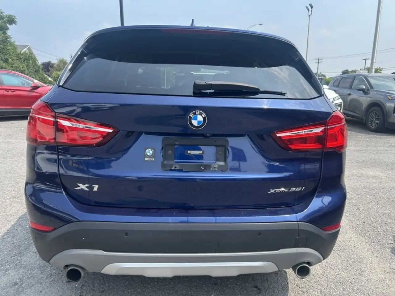 BMW X1 photo BMW X1