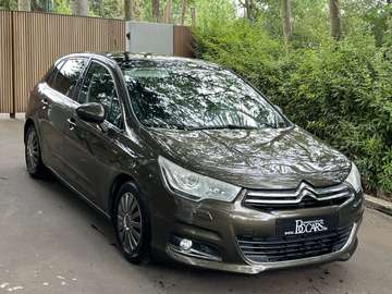 1.6HDI Xenon-Navi-Pano-Verw.Leer-BT-Pdc-15"